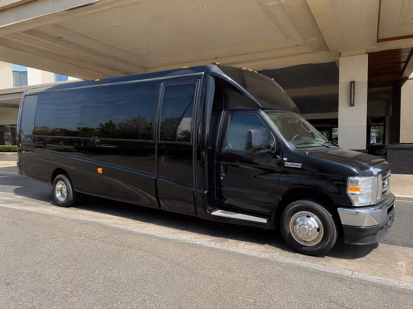 Glendale Sporting Event Transportation onboard seating
