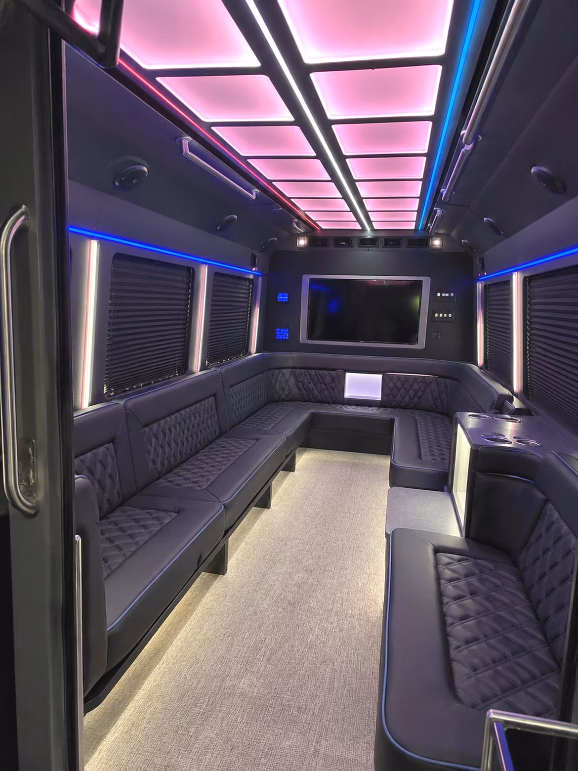 Glendale Winery Tour & Pub Crawl Transportation party bus interior