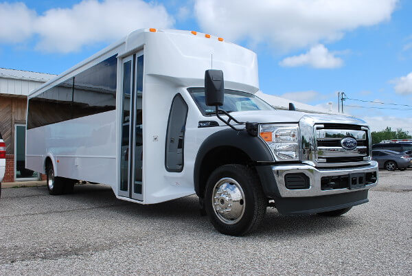 Buckeye 18 Passenger Limo Bus